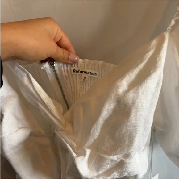 New! Reformation Karina White Twist-Front Linen Puff Sleeve Blouse - Picture 6 of 7